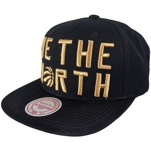 Mitchell & Ness Toronto Raptors We The North Snapback Gold embroidered